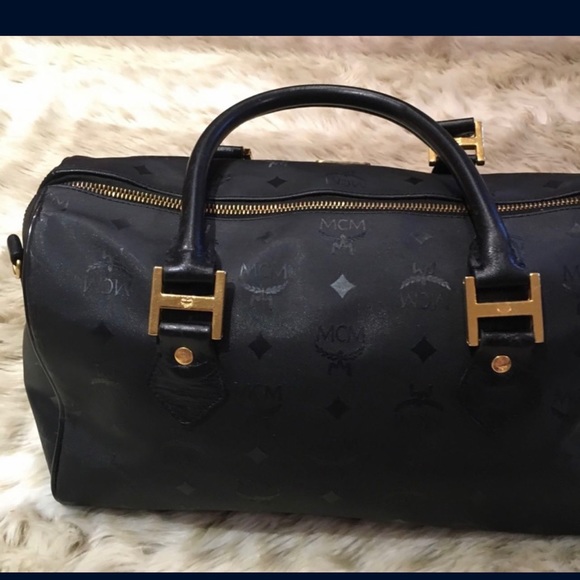 🖤MCM 💼 HOLIDAY BLOWOUT SALE!!! 🖤 - Picture 7 of 11